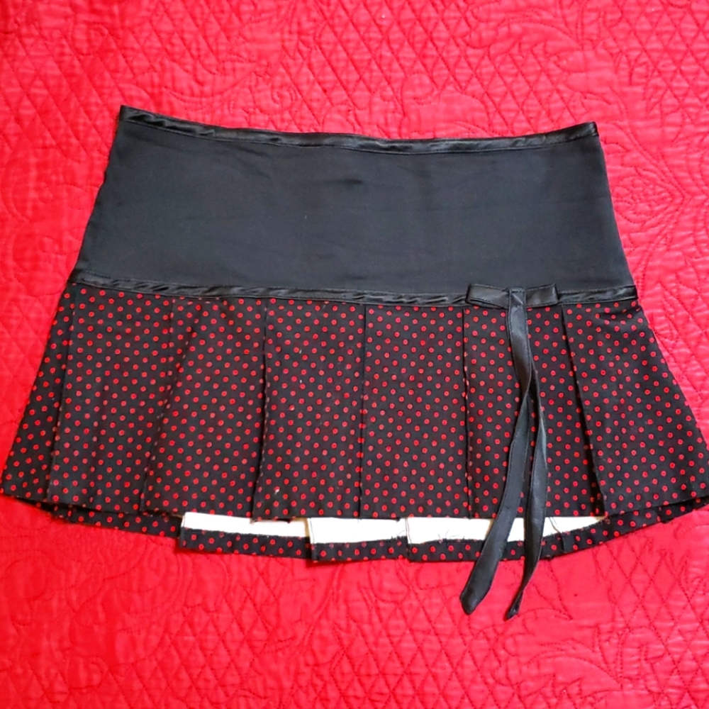 NWOT Y2K Vintage Tripp NYC Mini Skirt